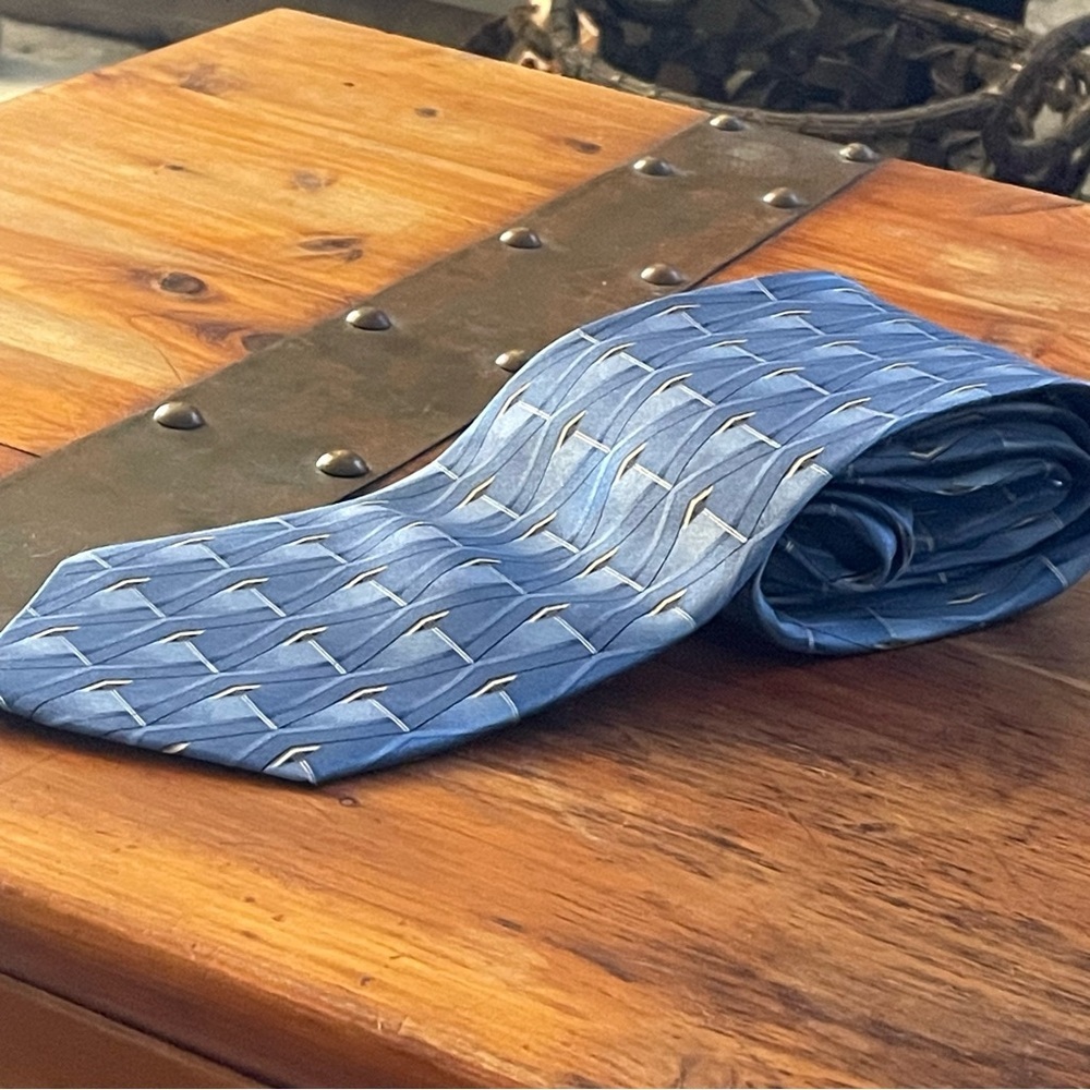 Umberto‎ Bossi patterned blue tie